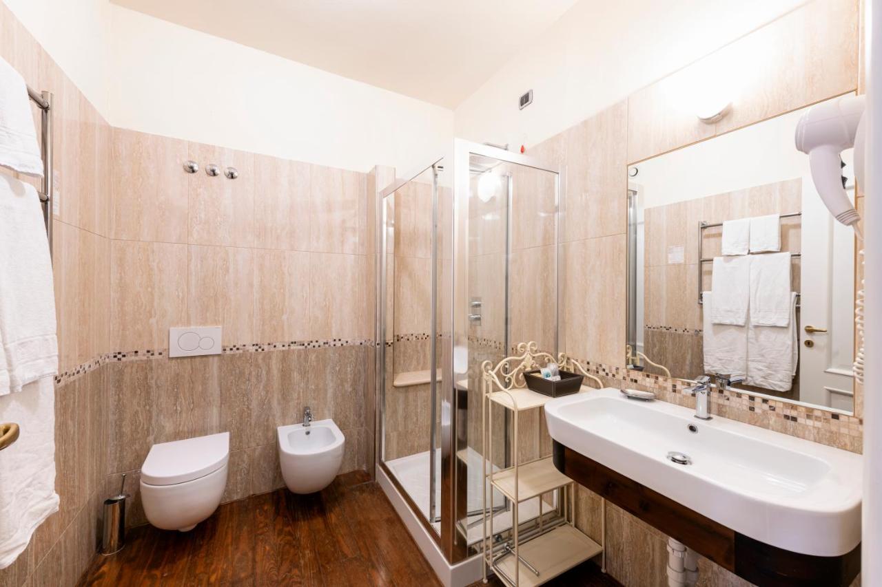 Hotel La Dependance Menaggio Zewnętrze zdjęcie
