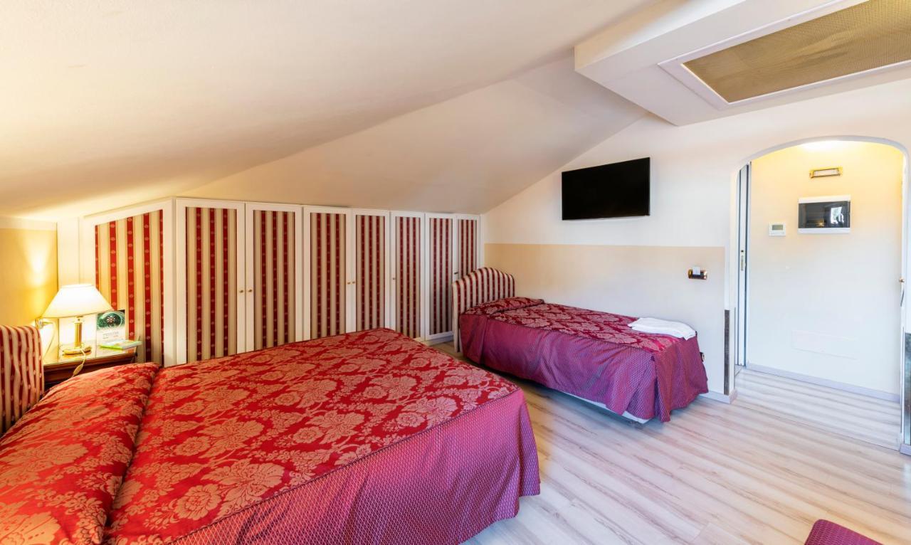 Hotel La Dependance Menaggio Zewnętrze zdjęcie