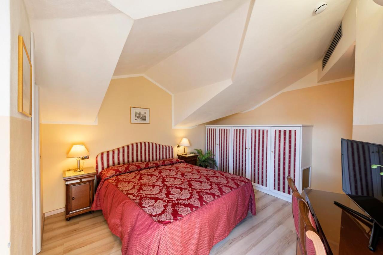 Hotel La Dependance Menaggio Zewnętrze zdjęcie