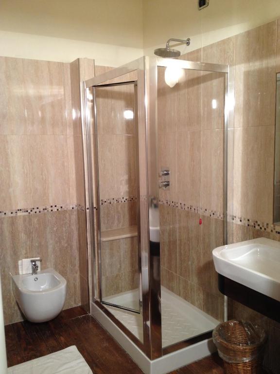 Hotel La Dependance Menaggio Pokój zdjęcie