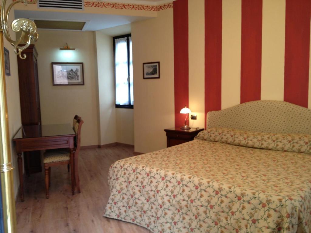 Hotel La Dependance Menaggio Zewnętrze zdjęcie